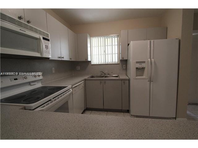 6761 NW 182nd St, Unit 104 in Hialeah, FL - Building Photo - Building Photo