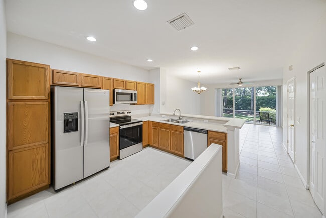 9755 Porta Leona Ln in Boynton Beach, FL - Building Photo - Building Photo