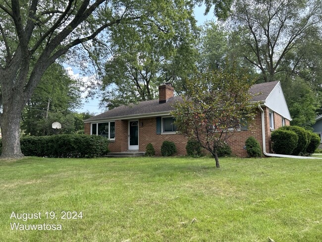 9431 W Marion St in Wauwatosa, WI - Building Photo - Building Photo