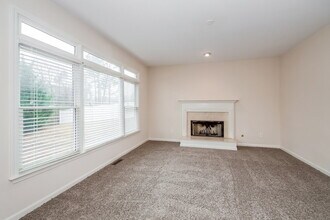 312 Viceroy Curve in Stockbridge, GA - Building Photo - Building Photo