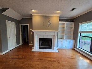 1682 Rambling Brook Ln in Prattville, AL - Foto de edificio - Building Photo