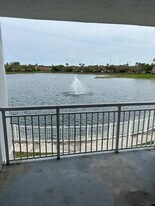 8640 SW 212th St in Cutler Bay, FL - Building Photo