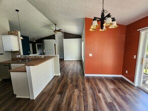 1417 N Holbrook Ave in Sioux Falls, SD - Building Photo - Building Photo