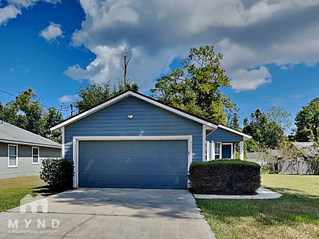 property at 422 Vermont Ave