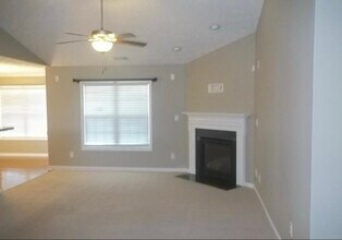 163 Ivy Stone Dr in Raeford, NC - Building Photo - Building Photo
