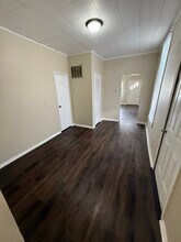 2710 W Virginia St in Evansville, IN - Foto de edificio - Building Photo