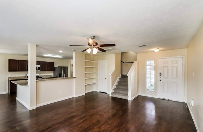 17630 Lady Slipper Rd in Houston, TX - Building Photo - Building Photo