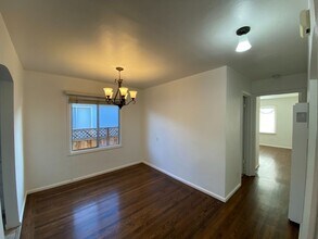 921-923 S B St in San Mateo, CA - Building Photo - Building Photo