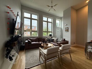 6844 W 65th St in Chicago, IL - Building Photo - Building Photo