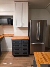 5209 Warren Ave in Cincinnati, OH - Foto de edificio - Building Photo