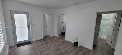 1520 NW 69th St in Miami, FL - Building Photo - Building Photo