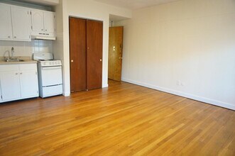 165 Beacon St, Unit 01-164 in Boston, MA - Building Photo - Building Photo