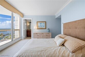 4021 Gulf Shore Blvd N in Naples, FL - Building Photo - Building Photo