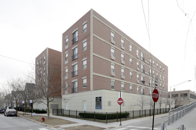 Spaulding Apartments in Chicago, IL - Building Photo - Building Photo