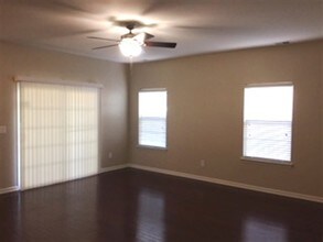 183 Charlesfort Way in Moncks Corner, SC - Foto de edificio - Building Photo