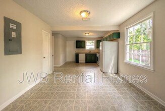 3535 Rosselle St in Jacksonville, FL - Building Photo - Building Photo