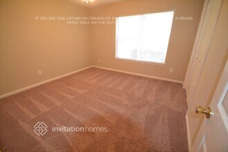 1217 Settles Bridge Ct in Charlotte, NC - Building Photo - Building Photo