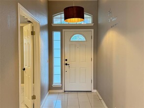 8116 Manx Dr in Round Rock, TX - Building Photo - Building Photo