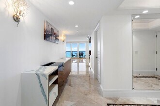 2727 S Ocean Blvd in Highland Beach, FL - Building Photo - Building Photo