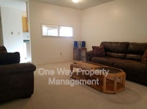 70 12th St in Wheatland, WY - Building Photo - Building Photo