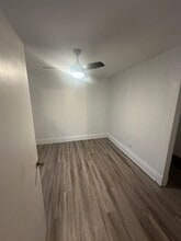 609 11th St in Bay City, MI - Building Photo - Building Photo