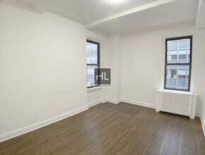 EAST 46 STREET in New York, NY - Building Photo - Building Photo
