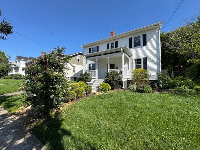 306 Yeardley Ave in Lynchburg, VA - Building Photo - Building Photo