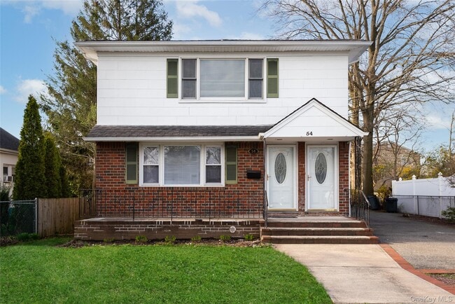 property at 54 5th Ave