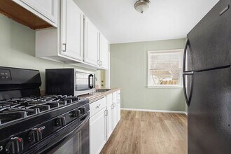 13119 Sherman Ave in Warren, MI - Building Photo - Building Photo