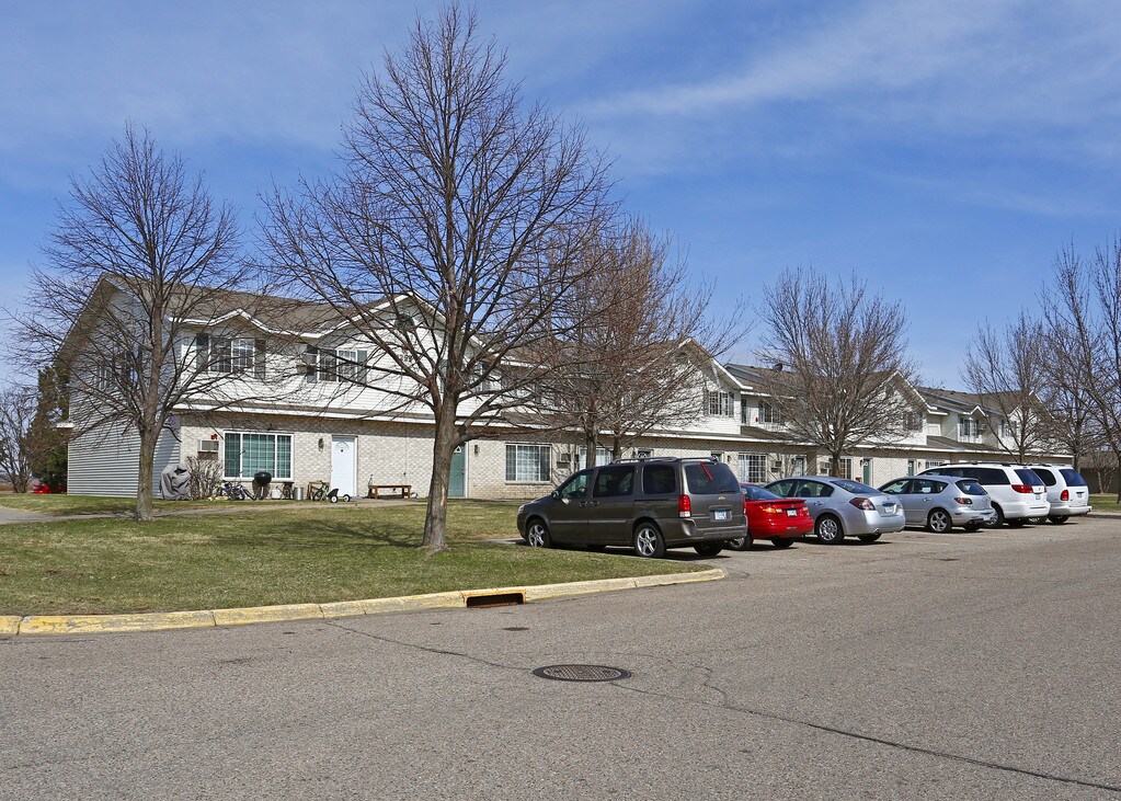Taylor Ridge Townhomes Shakopee, MN Apartments For Rent