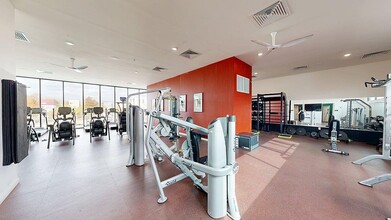 College Town Fayetteville in Fayetteville, AR - Foto de edificio - Building Photo