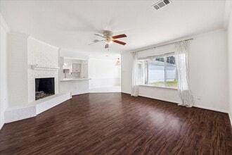 2314 Eaglerock Dr in Houston, TX - Building Photo - Building Photo
