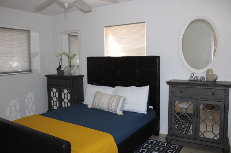 5551 SW 36th St in West Park, FL - Building Photo