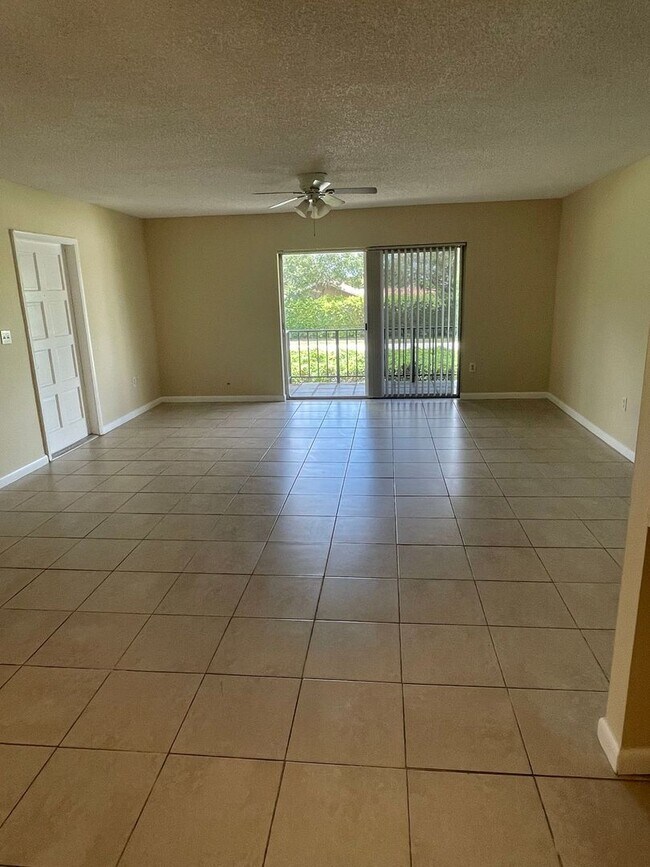 11605 NW 29th Ct in Coral Springs, FL - Building Photo - Building Photo