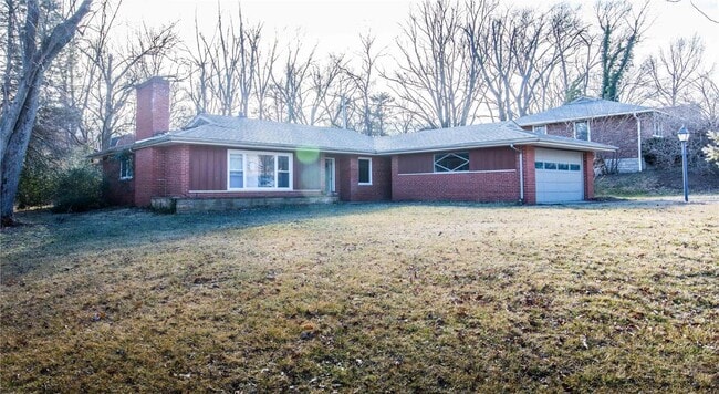 property at 18 Forsythia Ln