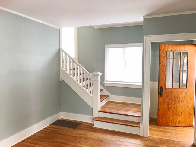 43 Mayfield Ave NE in Grand Rapids, MI - Building Photo - Building Photo