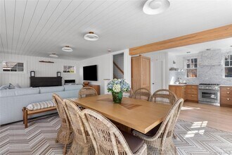 105 Clipper Way in Ocean Beach, NY - Building Photo - Building Photo