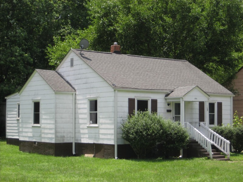 109 Erwin St in Greensboro, NC - Building Photo