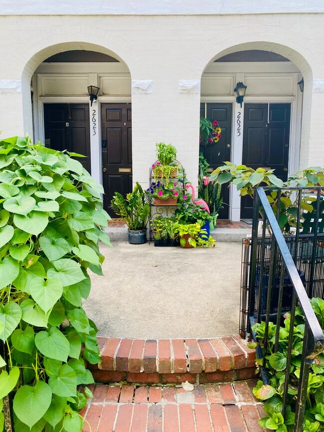 2625 Floyd Ave in Richmond, VA - Building Photo - Building Photo