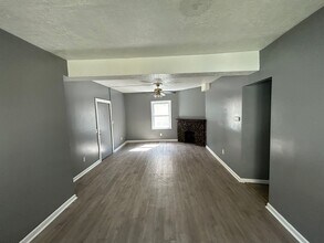 224 7th St in Elyria, OH - Building Photo - Building Photo