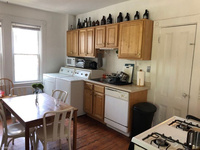 268 Broadway-Unit -# 2BD in Cambridge, MA - Building Photo - Building Photo
