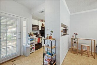 715-22 1/2 W 22 1/2 St in Austin, TX - Building Photo - Building Photo