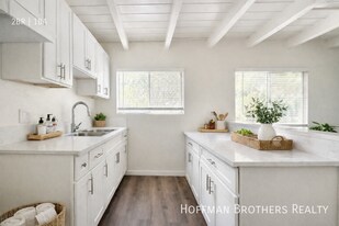 1256 W 87th St, Unit 6 in Los Angeles, CA - Building Photo