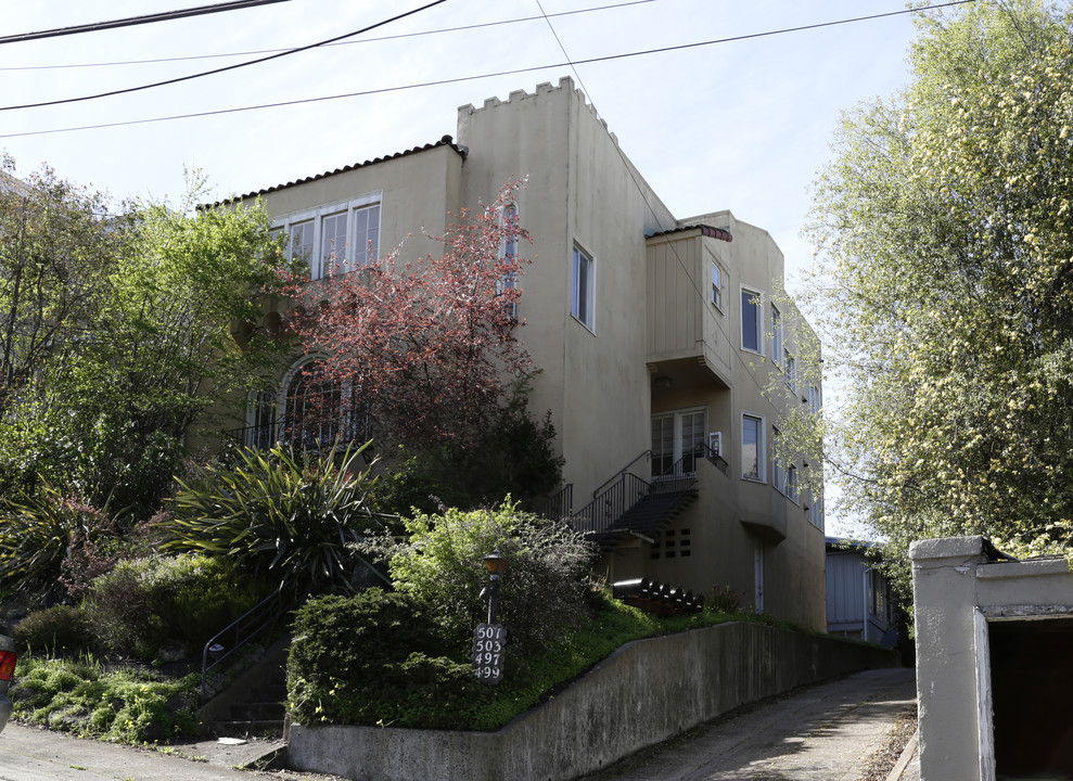 497-503 Fairbanks Ave in Oakland, CA - Foto de edificio