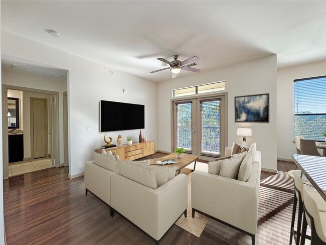 property at 2700 Brazos St