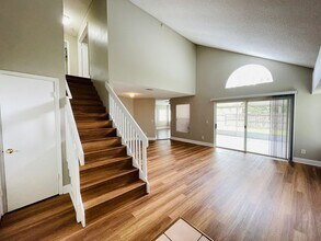 719 Meadowside Ct in Orlando, FL - Building Photo - Building Photo