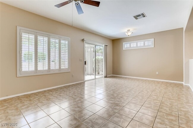 2336 Fossil Canyon Dr in Henderson, NV - Building Photo - Building Photo