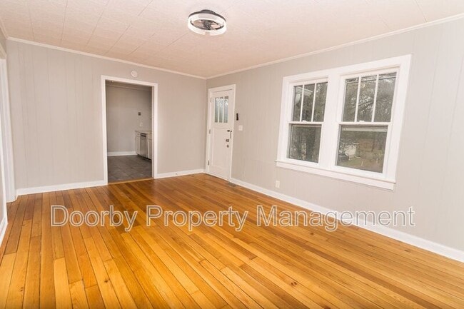 property at 640 Lupton Dr