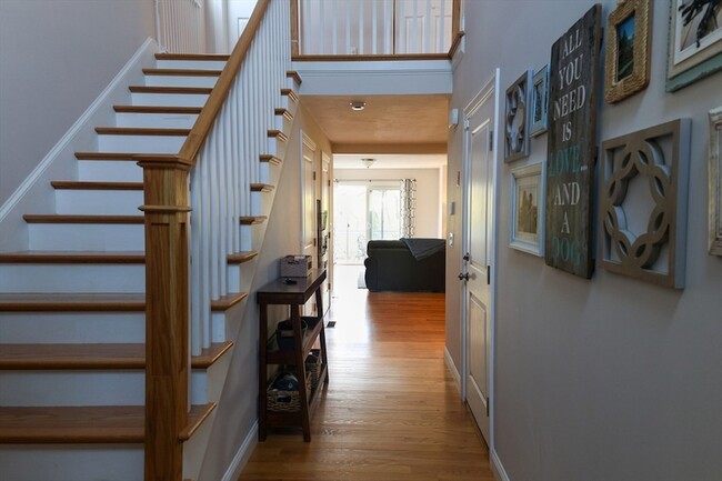 40 Streamview Dr in Cumberland, RI - Building Photo - Building Photo