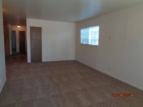 484 Fir St in Vacaville, CA - Building Photo - Building Photo